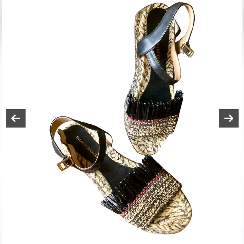 Paloma Barceló Beautiful wedge sandals with straw and fringes